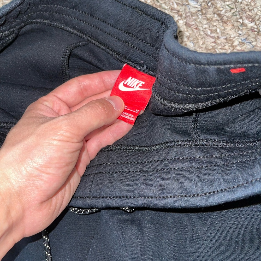Nike Short - Picture 4 of 7